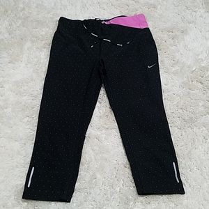 Nike Dri-Fit cropped running pants
